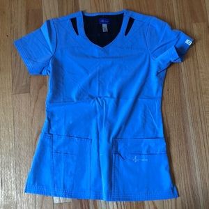 Ciel blue sapphire brand scrub top